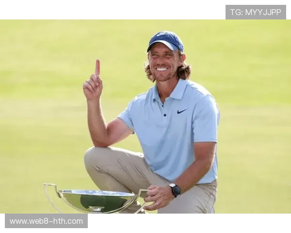 联邦快递杯总冠军汤米·弗利特伍德在圆石滩迎来本赛季美巡赛首秀